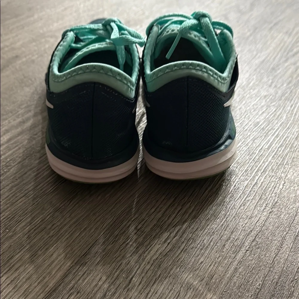 Nike‎ Blue and Green Athletic Shoes with Mesh Design